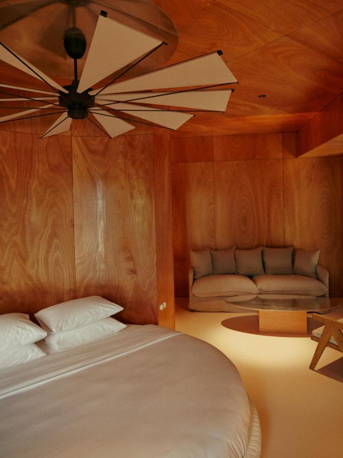 Rooms Hotel Batumi Zewnętrze zdjęcie